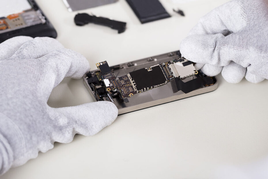 How to Choose the Best Mobile Repair Services in Gurgaon